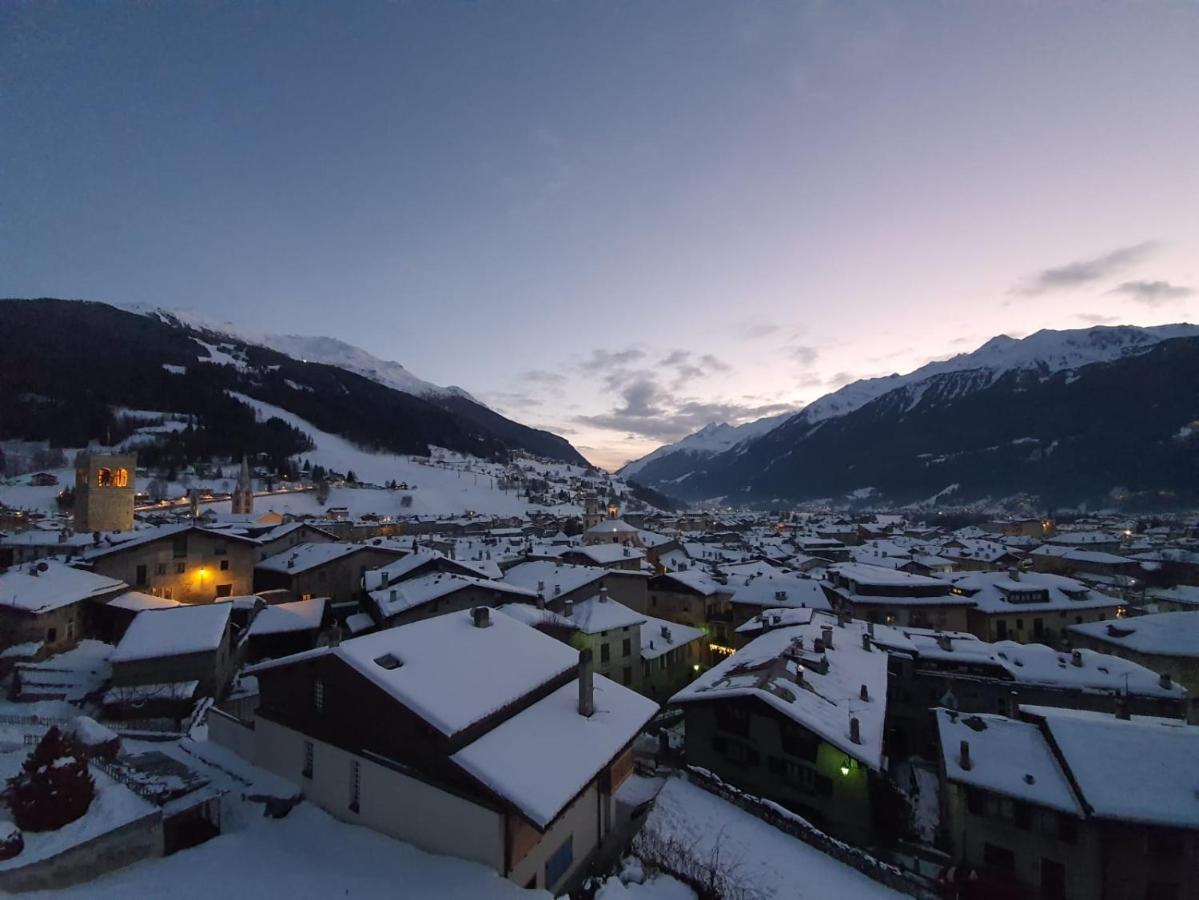 Appartamento Centro Storico Bormio Exteriör bild
